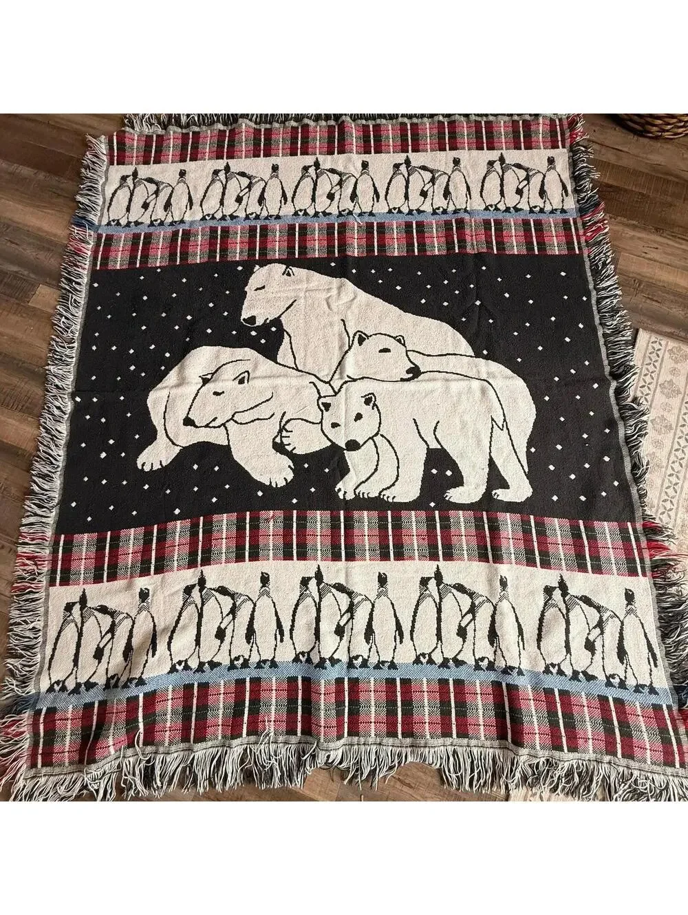 Coming Home 100% Cotton Polar‎ Bear Tapestry Throw Blanket Vintage